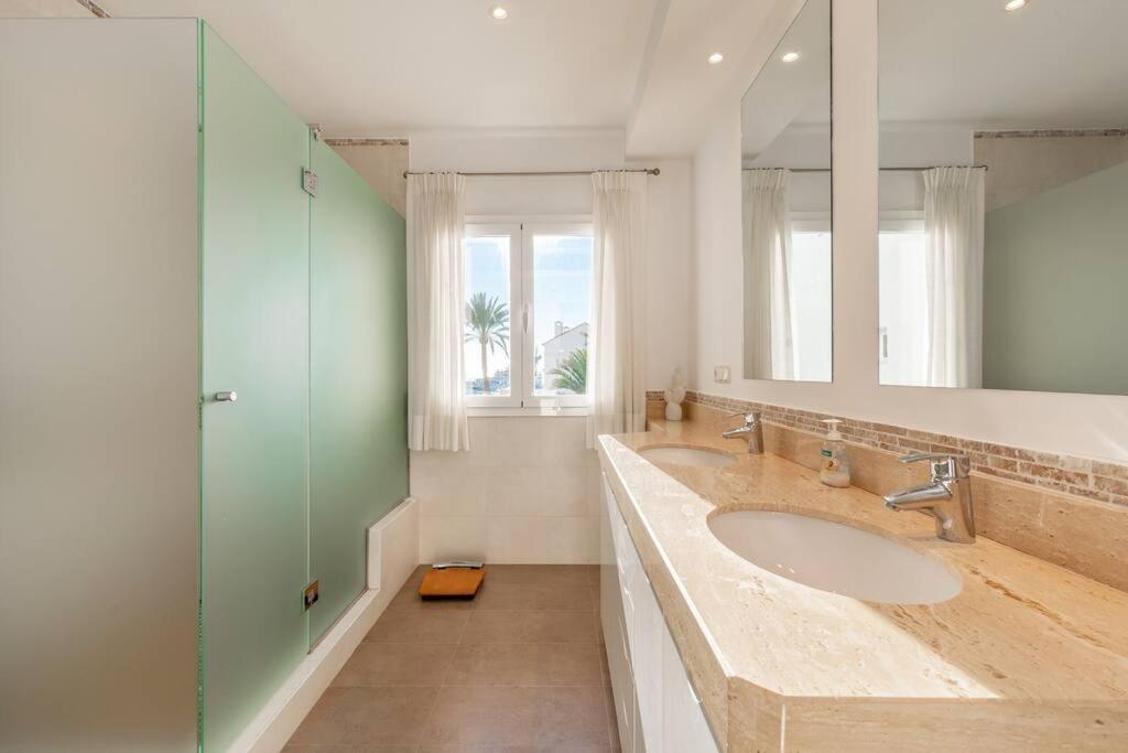 Bright Elegant 3Bdr Apartment In Puerto Banus Marbella Kültér fotó